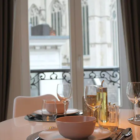 Apartment Cozy With Cathedral View On The 3rd Floor Antwerp